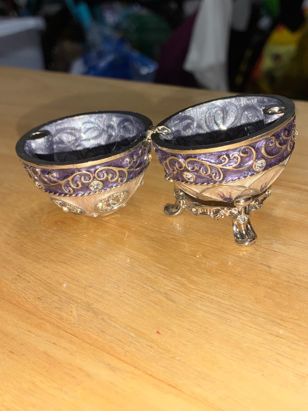 Vintage-Style Purple & Gold Fabergé Egg Trinket Box with Stand - Picture 5 of 5